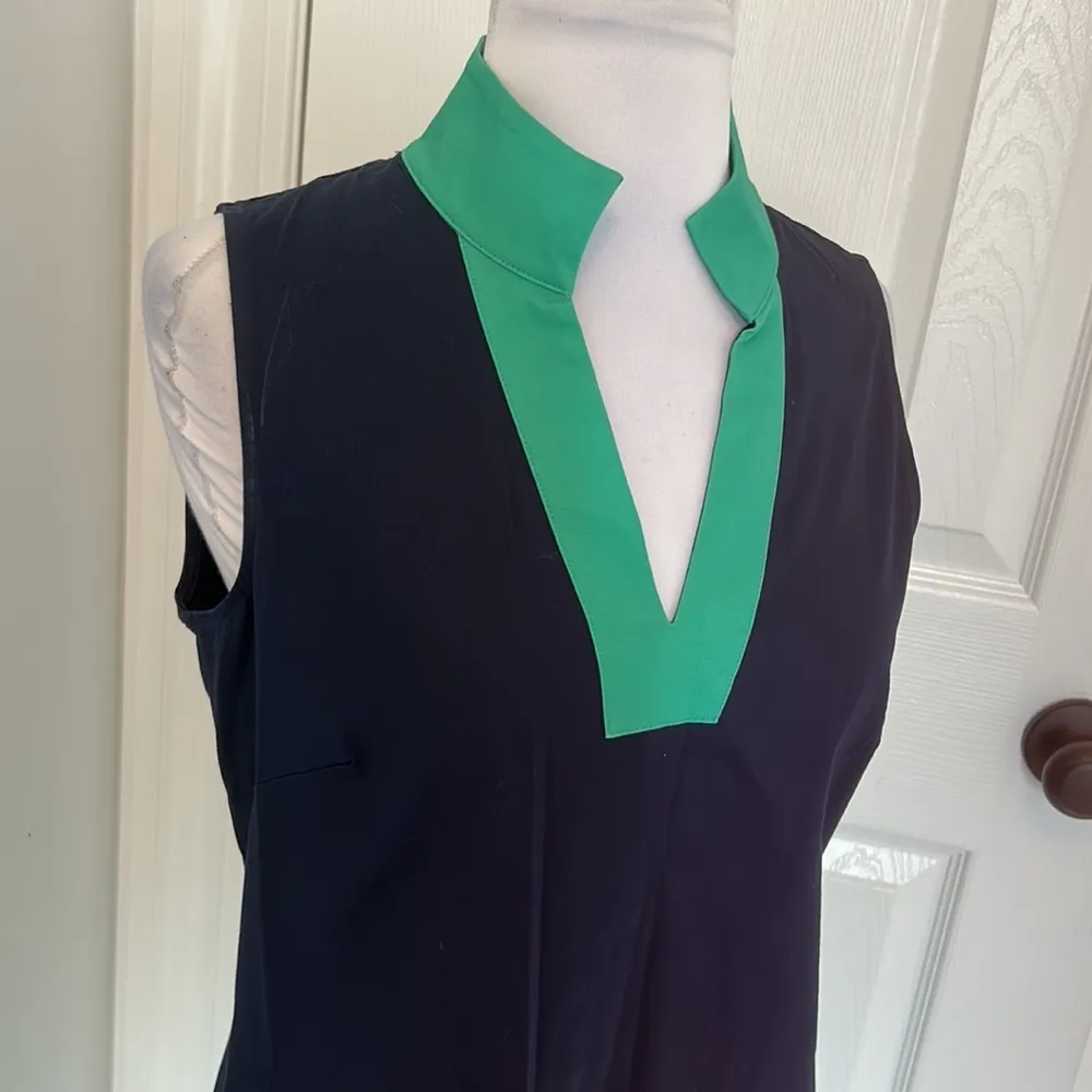 Sail to Sable Colorblock Shift Dress Navy/Kelly Green - Image 7