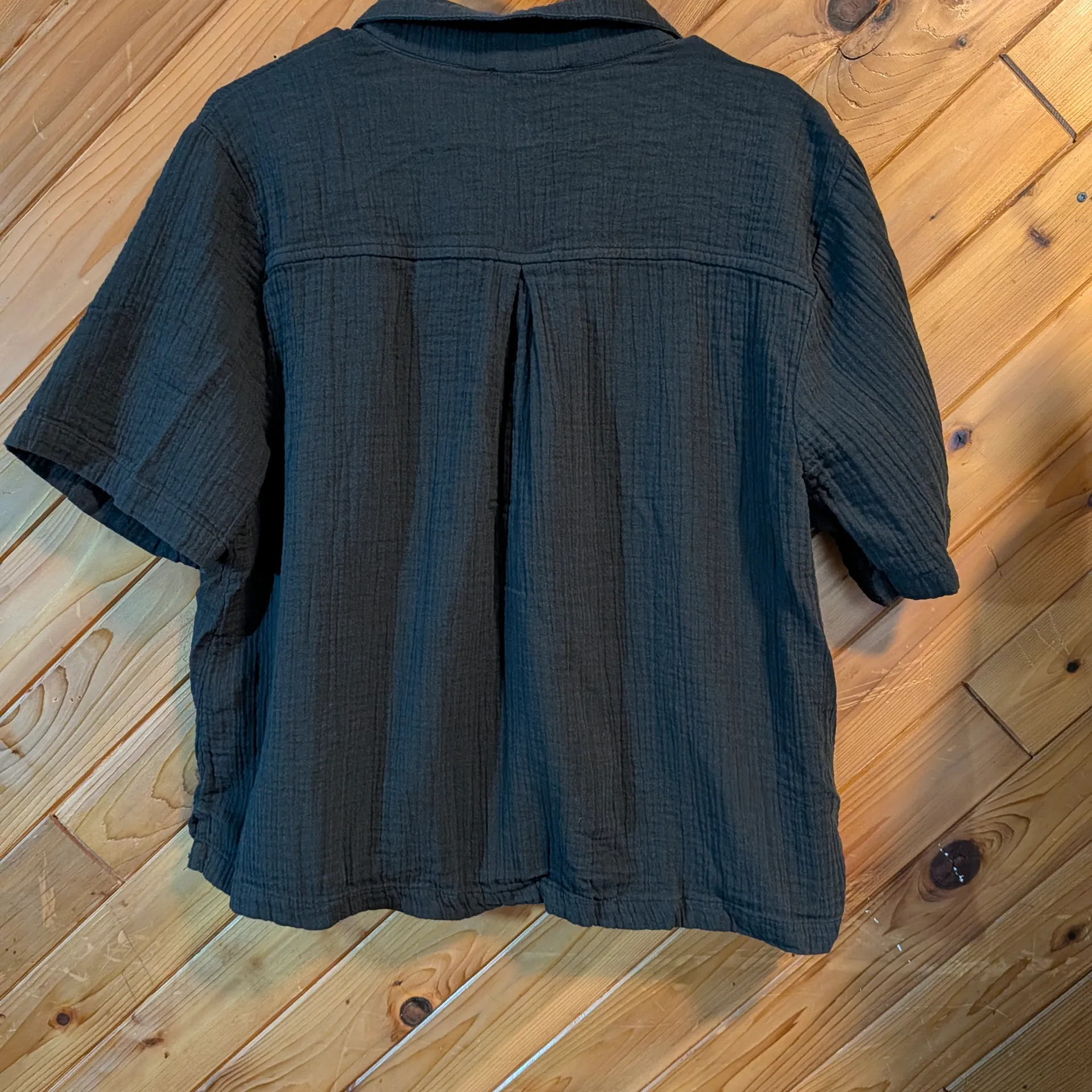 Quince Charcoal Organic Cotton Gauze Short Sleeve Shirt Size Large - Image 5