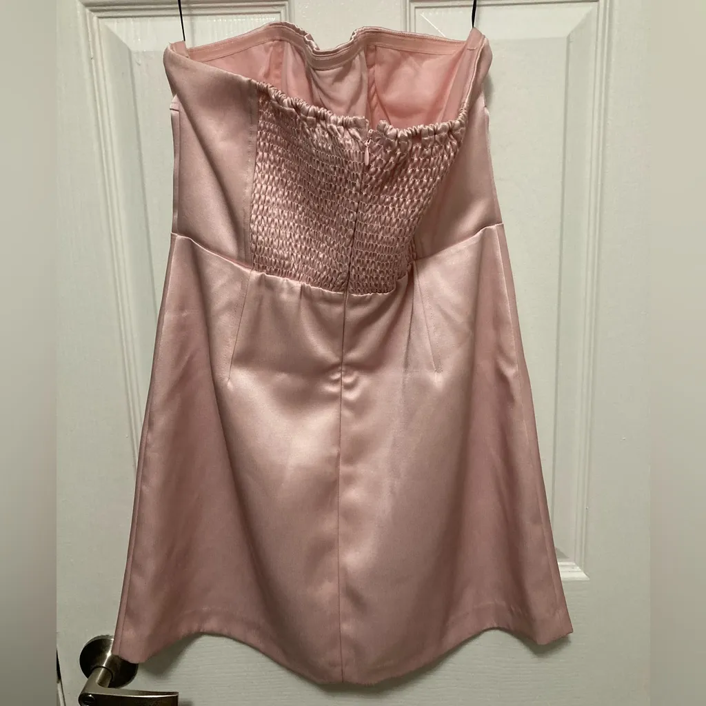 H&M Light Pink Satin Bandeau Strapless Mini Cocktail Dress - Image 13