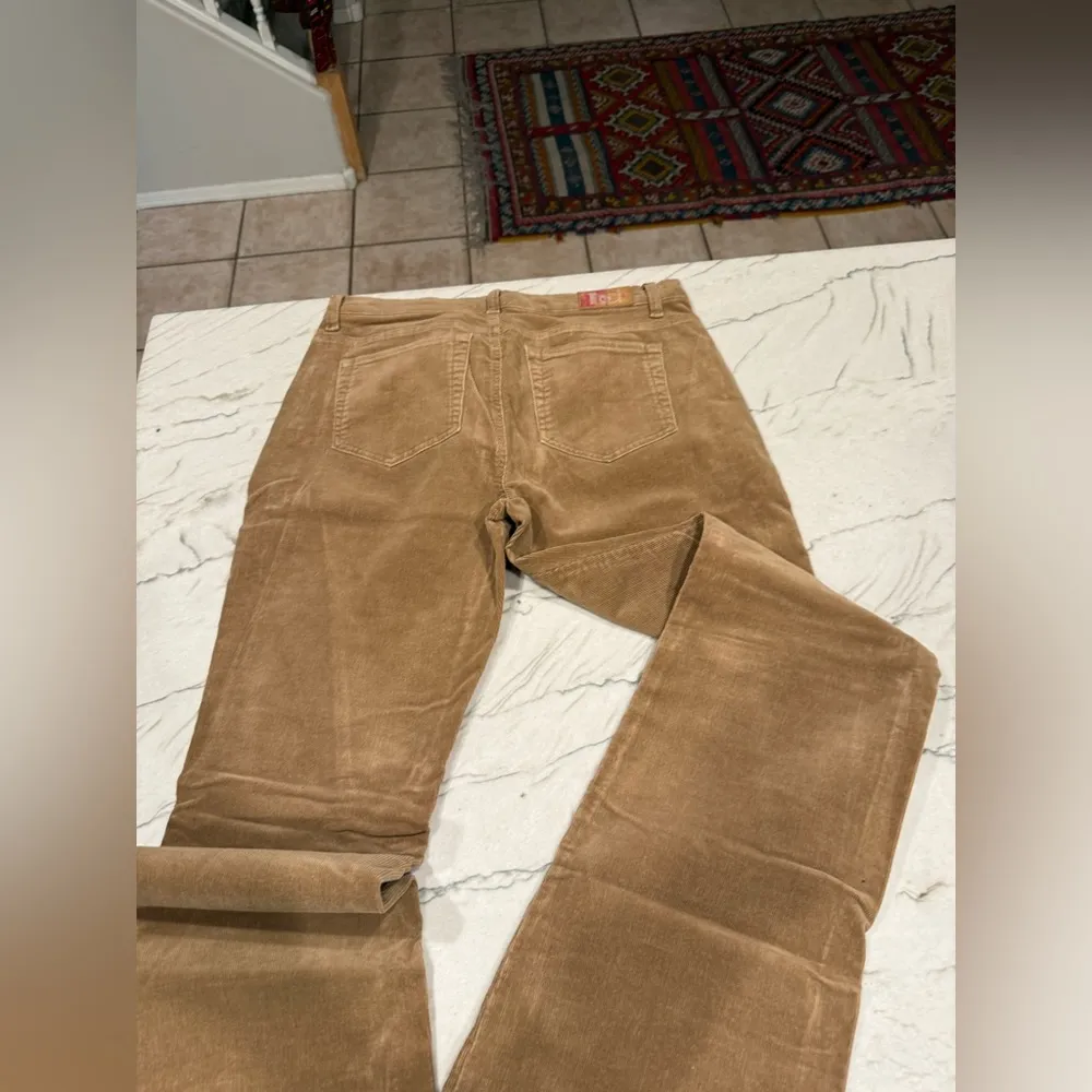 Beau Dawson Mid to High Rise Camel Corduroy Jeans Boot/Flare Made in the USA Tan Size 10 - Image 10