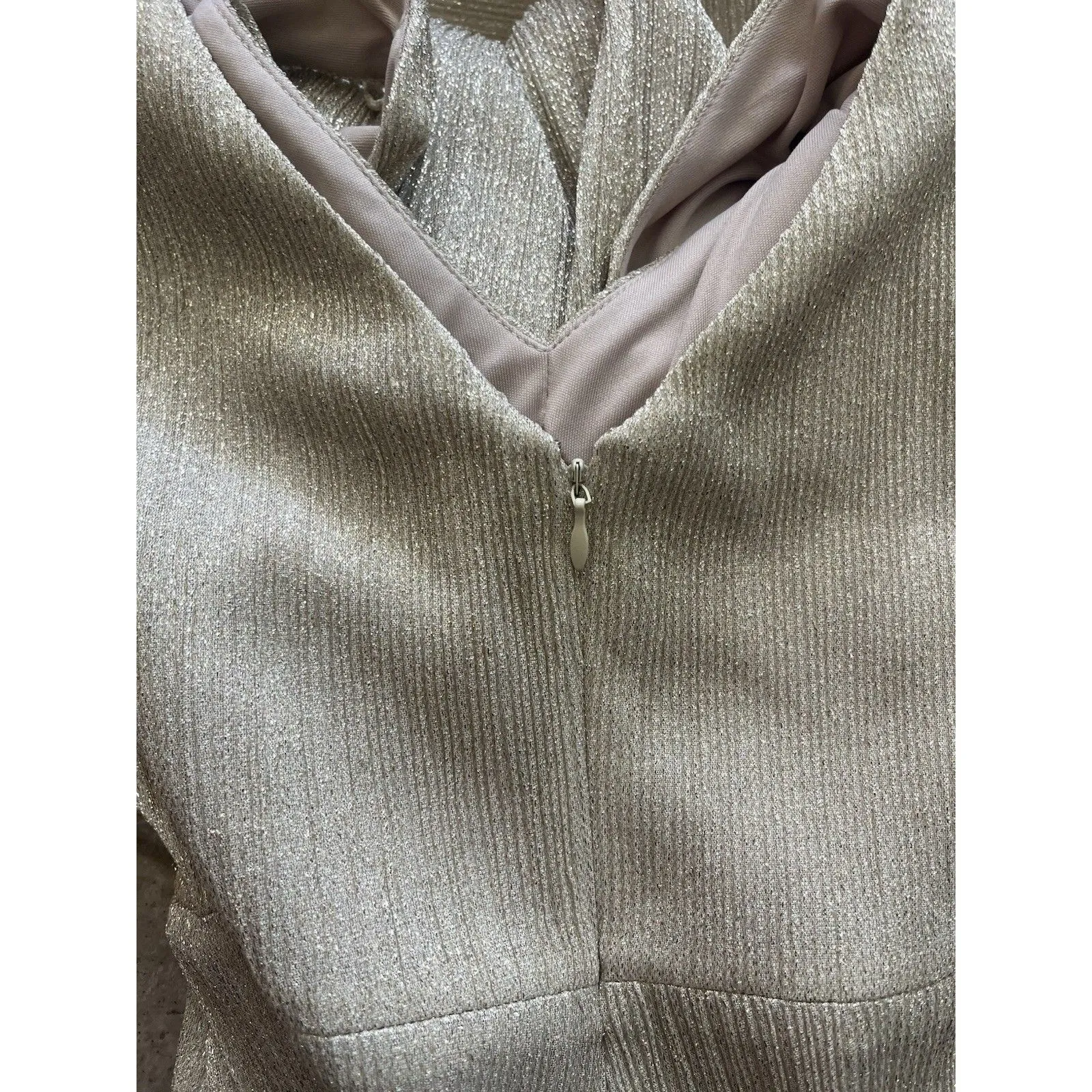 Calvin Klein Sz. 10 NWT Cold Shoulder Rose Gold Shimmer Evening Gown Dress - Image 10