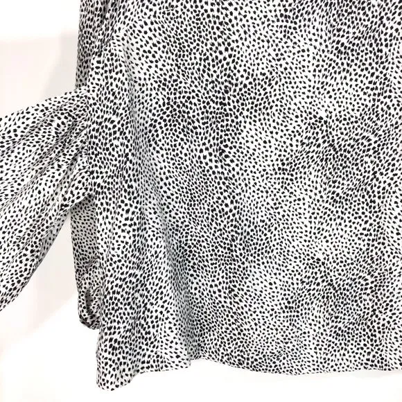 New  Tie Waist Puff Sleeve Blouse Animal Print White Black - Image 7