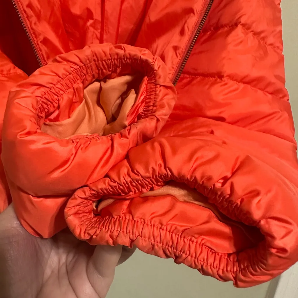 Burberry Blue Label Women's Orange Puffer Jacket - Image 10