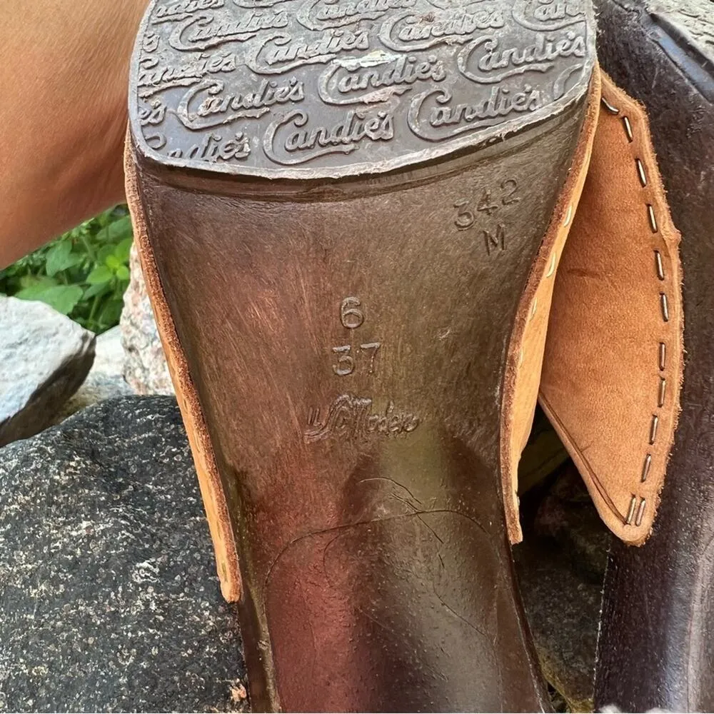Vintage 70s Candies Camel Tan Suede Resin Slide Mule Heels - Image 6