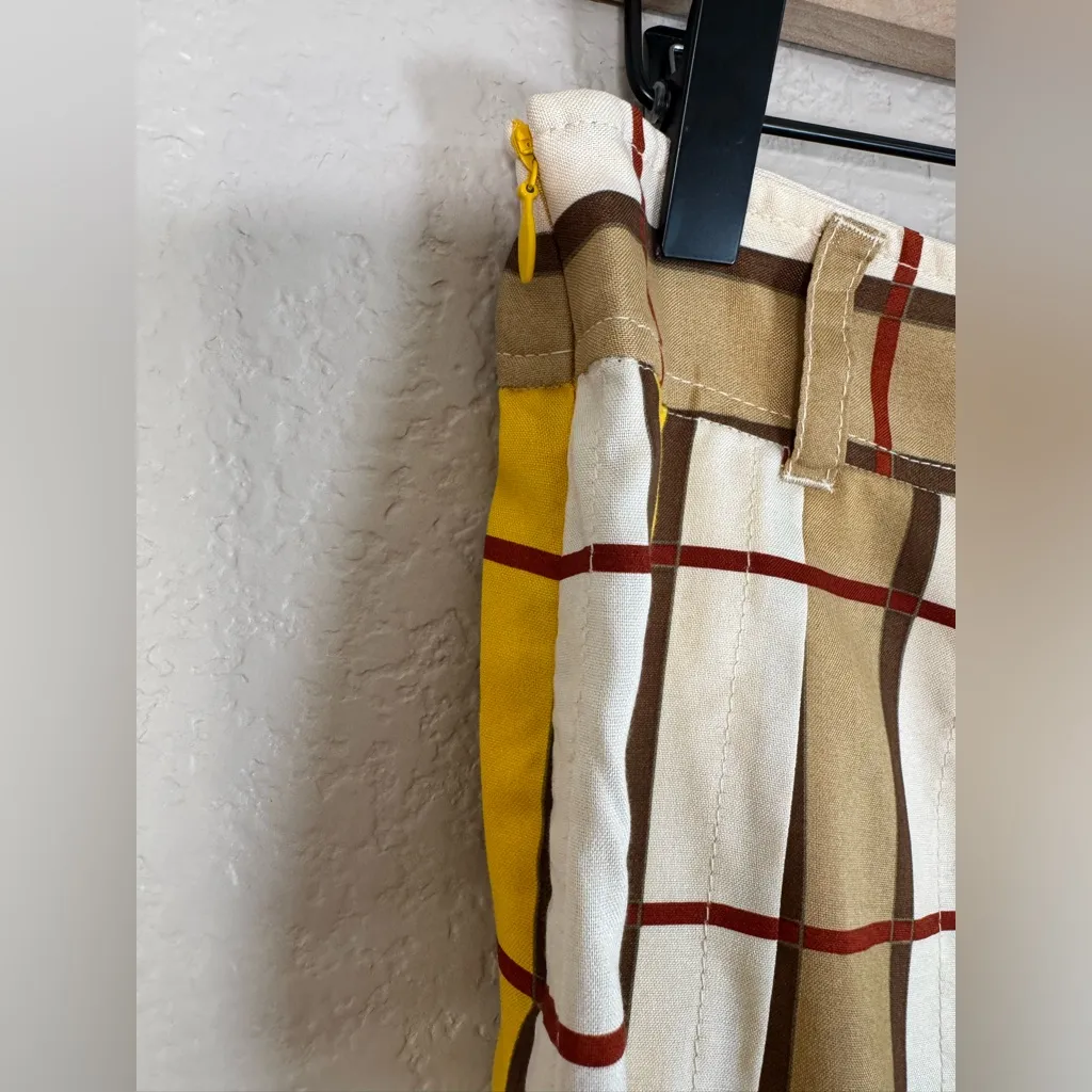 Marc by Marc Jacob’s Plaid Pleated Checkered Yellow Brown Silk Skirt size 6 - Image 8