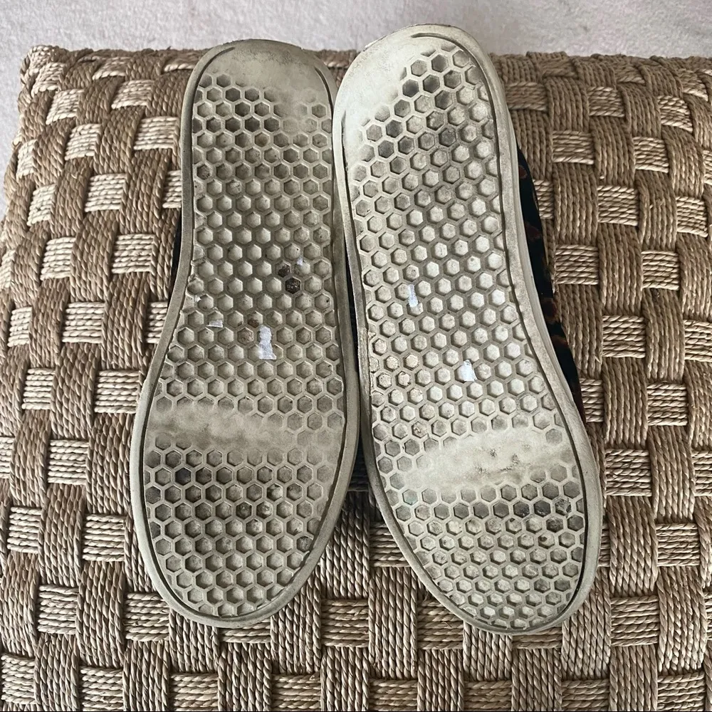 The Leya Velvet Pom Platform Sneakers - Image 4