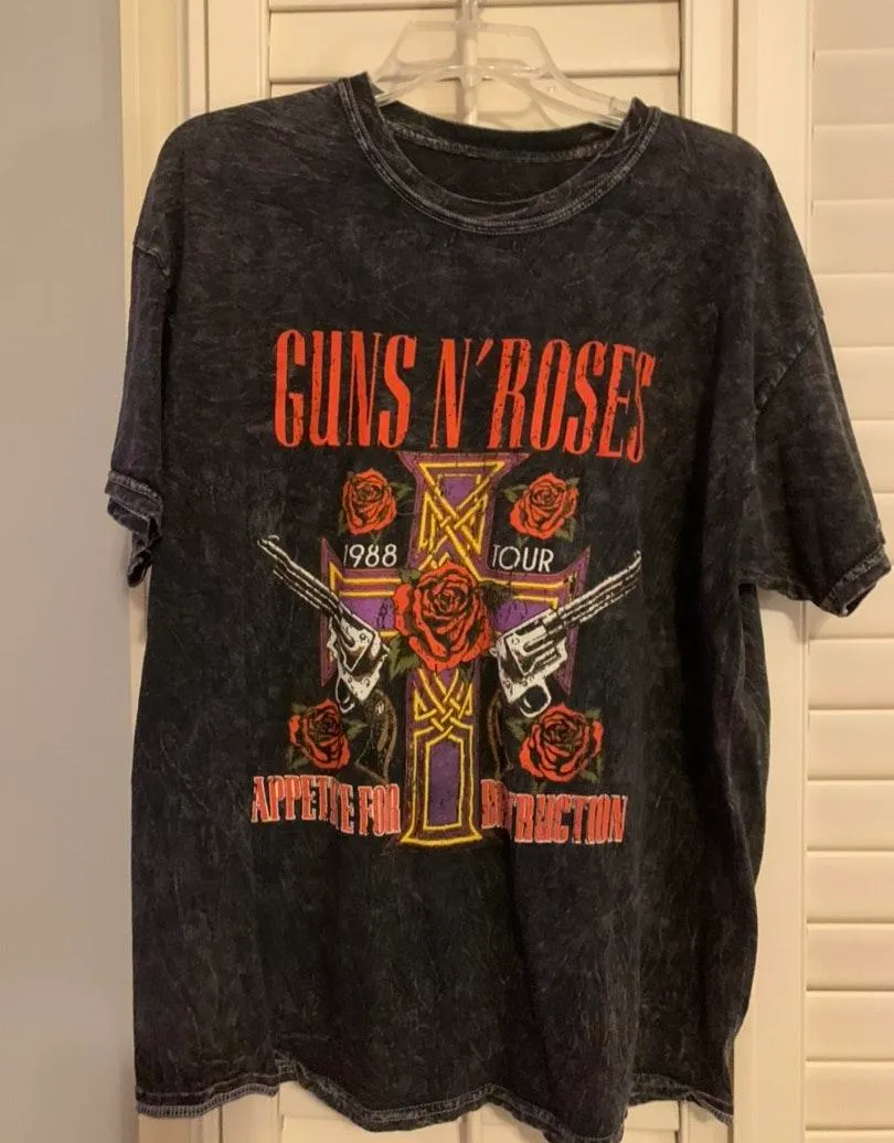 Forever 21 Guns ‘N’ Roses Tee - Image 2