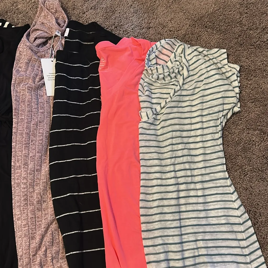 Maternity size xsmall and small dress, sweater and top bundle! - Image 3