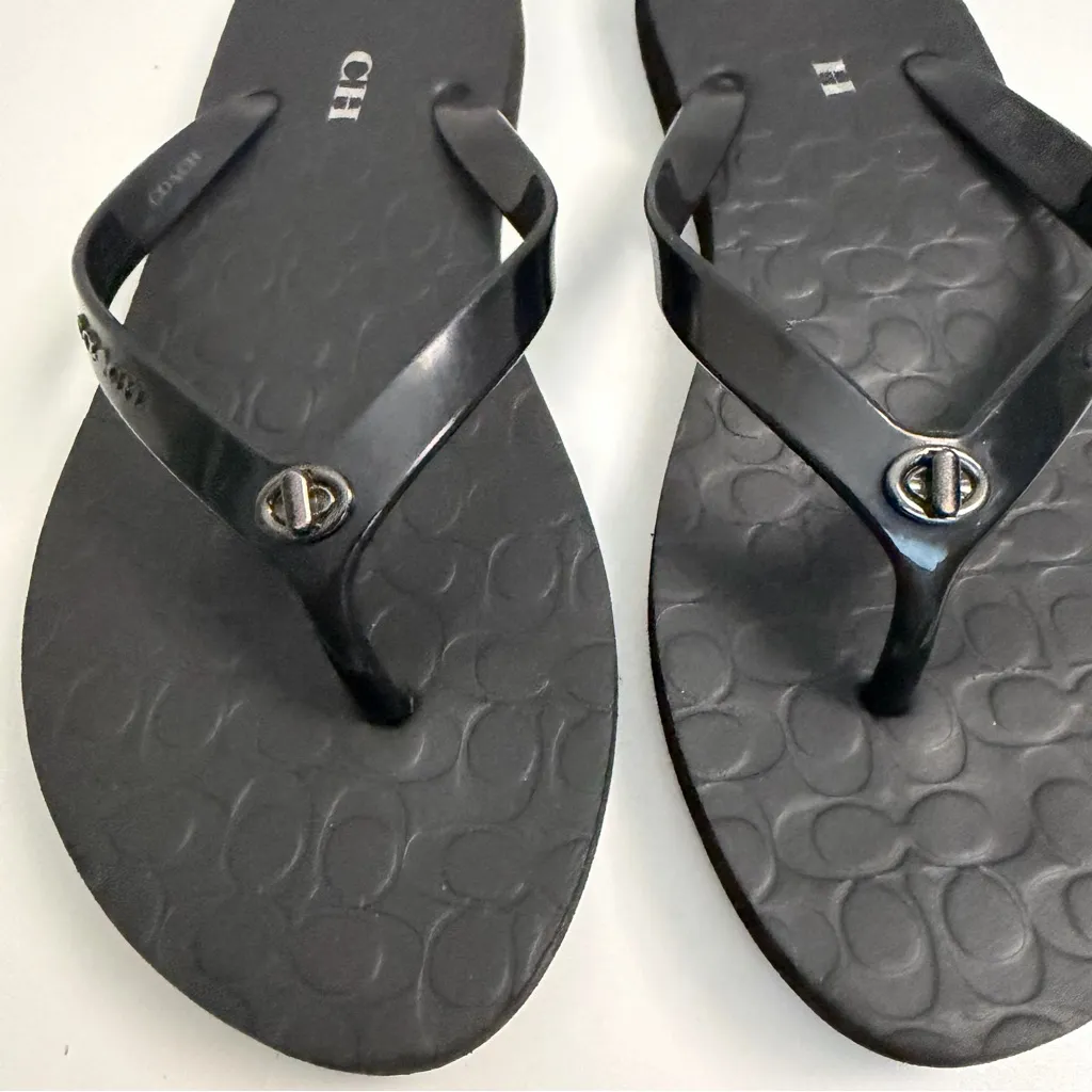 Coach Sandals Abbigal Flip Flops Logo Medallion Travel Beach Cruise Black Silver - Image 4
