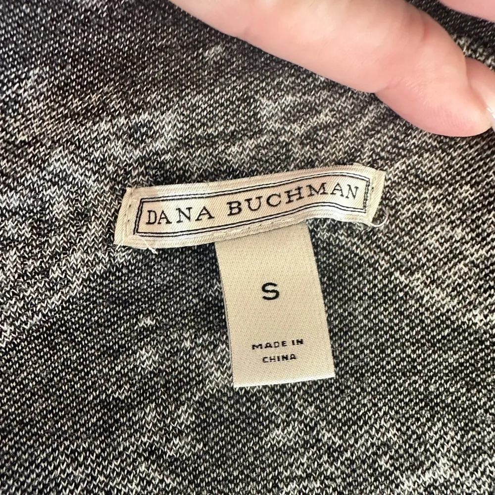 Dana Buchman Monochrome Knit Top - Image 4