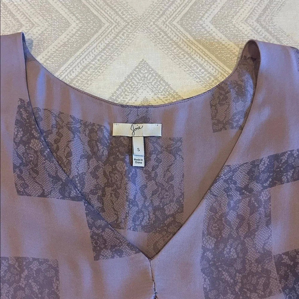 Joie Purple Sleeveless Layered Tank Top with Lace Printed Accents Size Small - Image 2