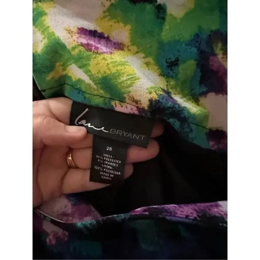 Lane Bryant Size 28 Floral Skirt‎ - Image 3