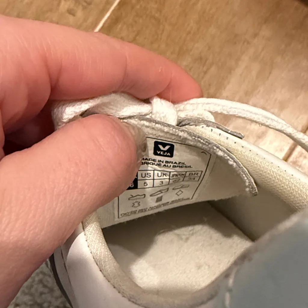 VEJA Womens Esplar Leather - White/Menthol - Image 7