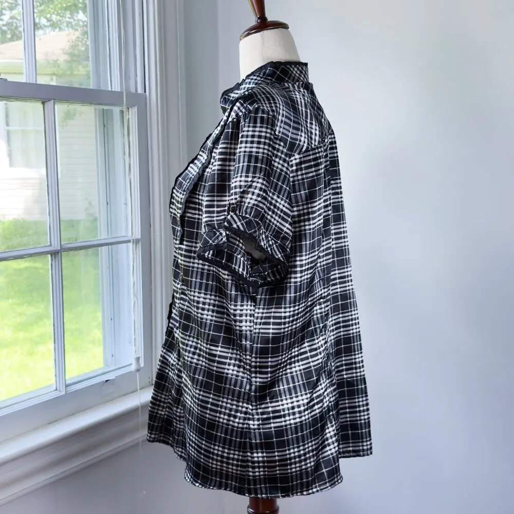 Antilia Femme Stretch Button Up Puff Sleeve Top Plus Size 3X Black and White - Image 3