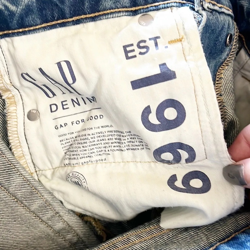 Gap Denim Cheeky Straight Destressed Destroyed Button Fly Jeans - Image 8