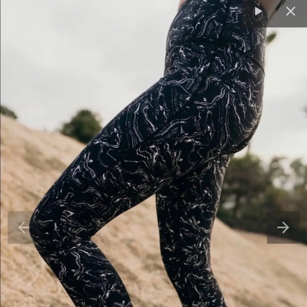 CJLA Mackenzie Marble High-Waisted Leggings - Image 8