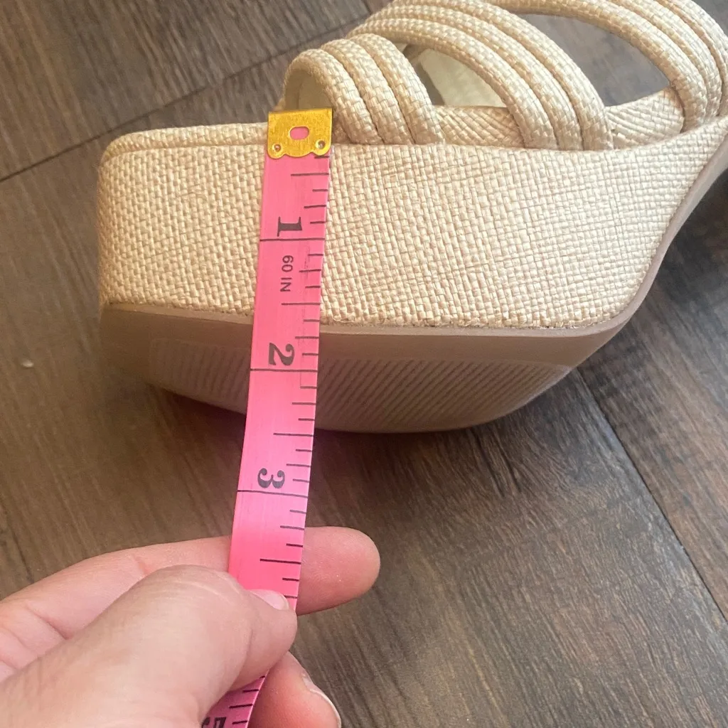 Marc Fisher Beige Platform Heels - Image 8