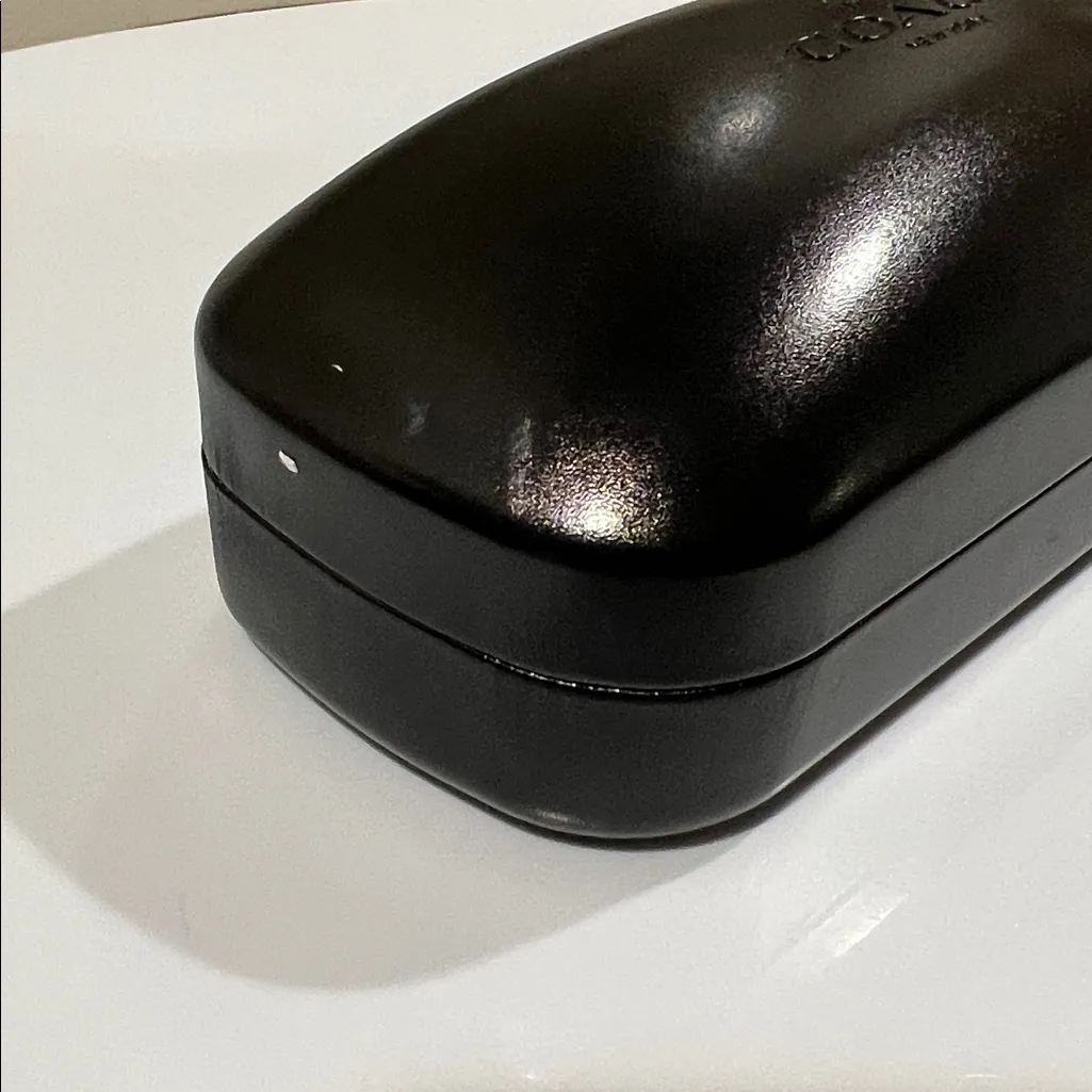Coach  Glossy Black Eyewear Sunglasses Case - Image 4