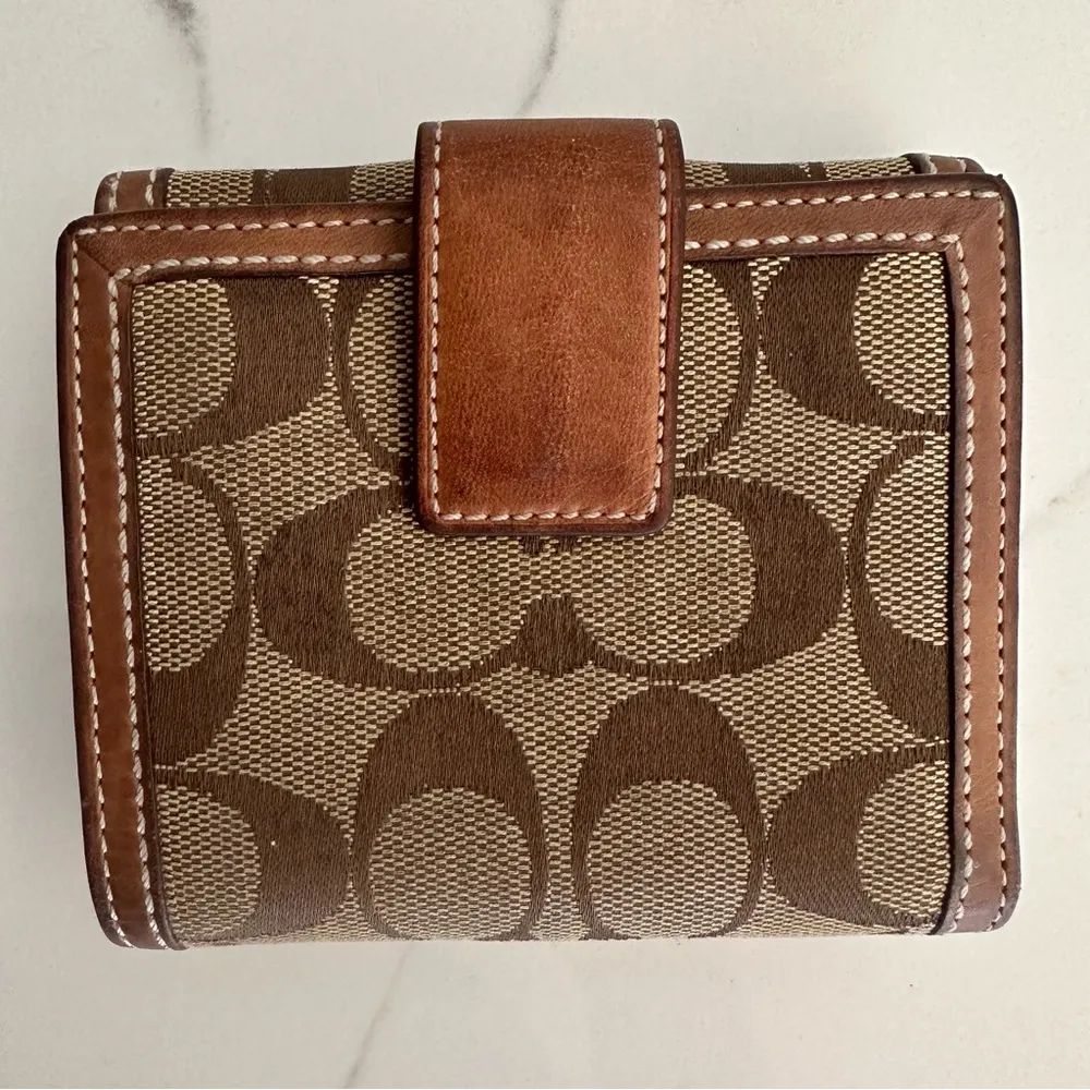 Vintage Coach Leatherware Trifold Wallet in Jacquard Fabric in Tan and Brown - Image 2