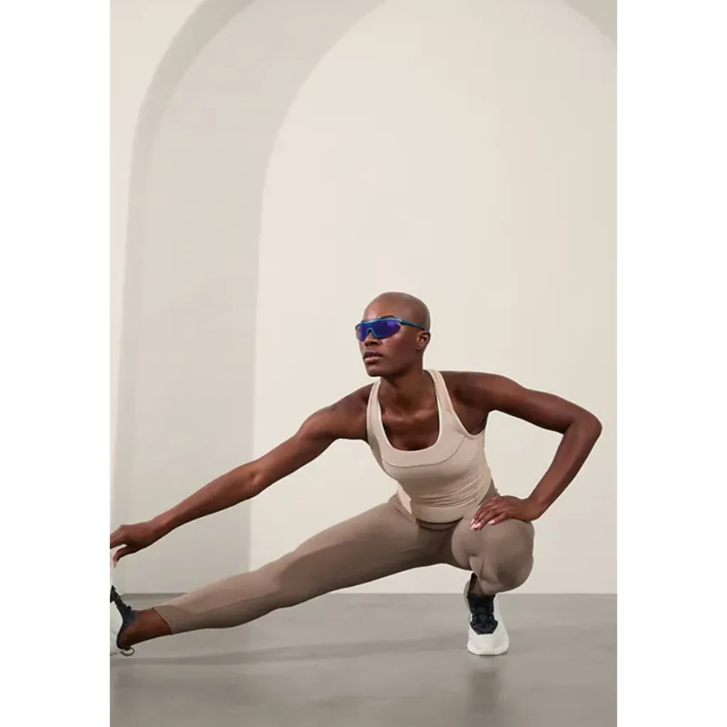 New Athleta M Interval Tank Abalone Tan Medium - Image 3