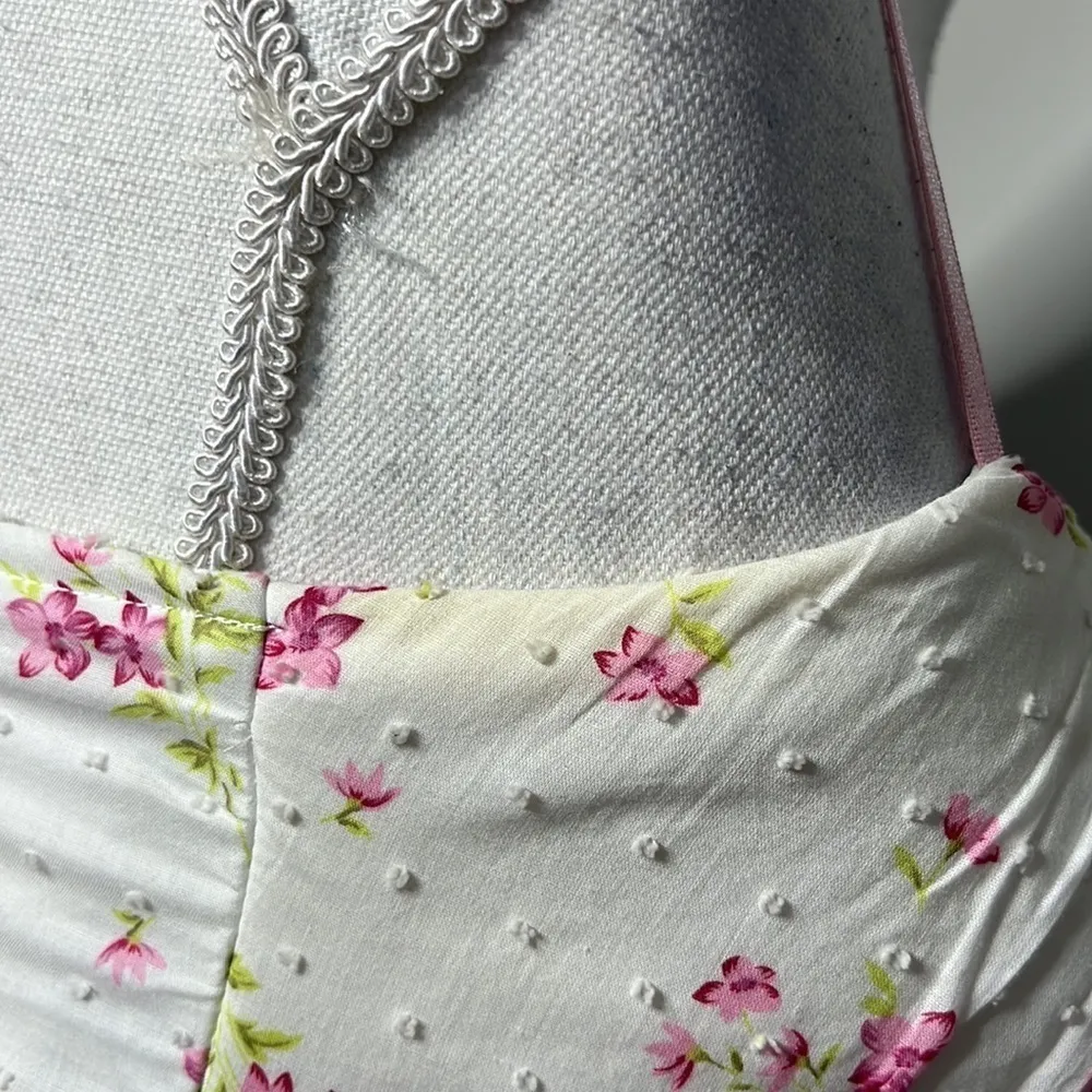 90s Vintage Floral Milkmaid Dress - Image 5