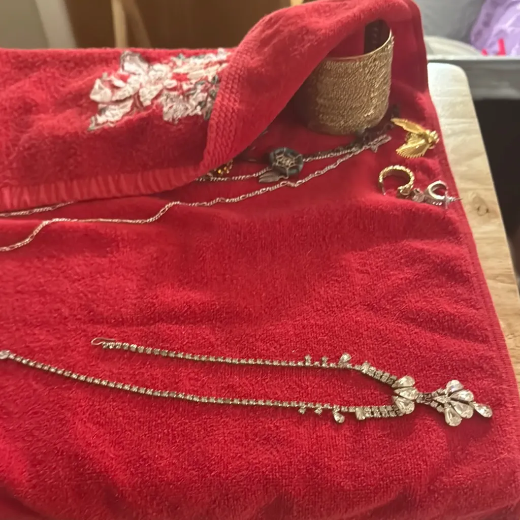 Ornate Silver Necklace with Gemstone Pendant - Image 2