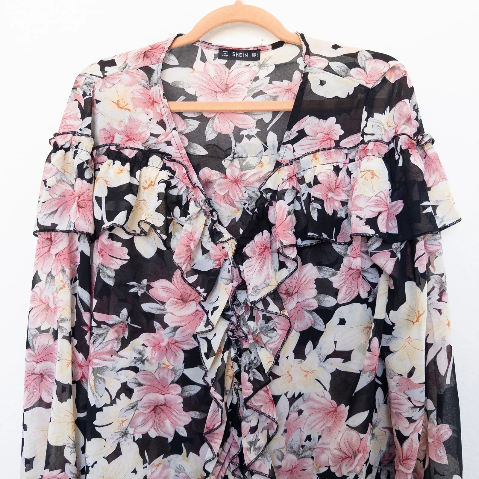 Womens Blouse‎ Size L Floral Ruffle Long Sleeve Romantic Office Siren Cottage - Image 2