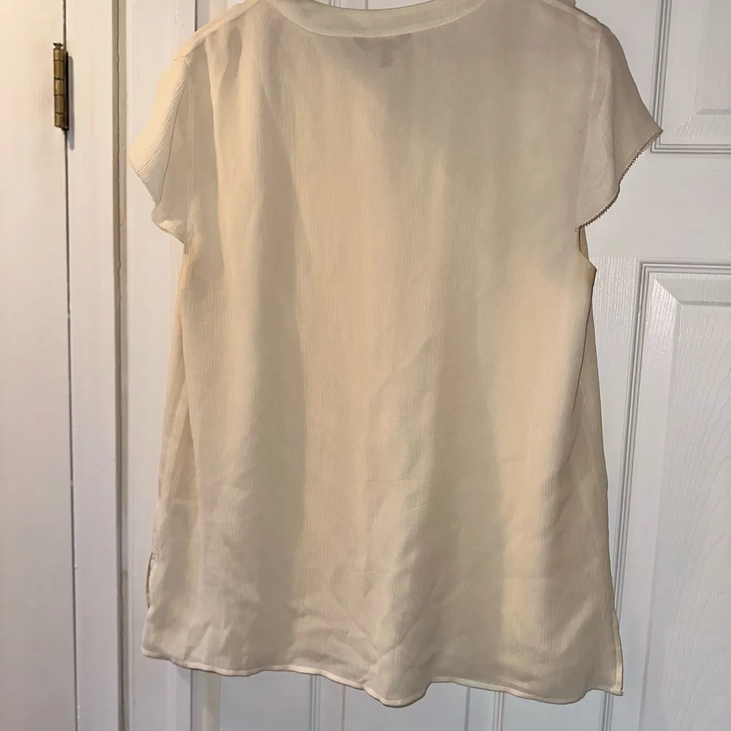 St. John blouse cream large ruffle - Image 7