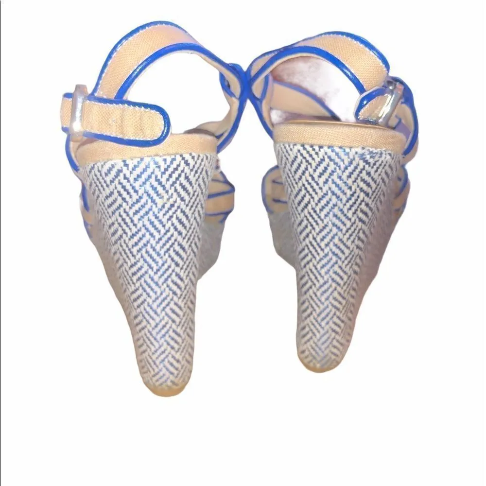 The Limited Tan and Blue Heel Shoes Size 8.5 - Image 3