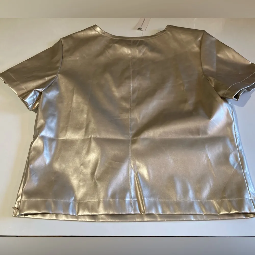 NEW Anthropologie Porridge Collin Faux-Leather Short-Sleeve Top (size Small) - Image 3