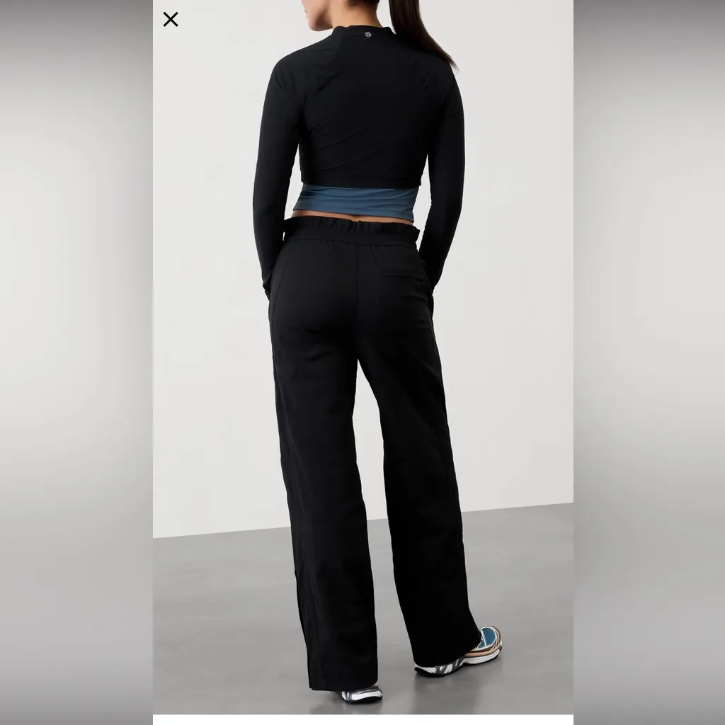 NWOT Athleta Trekkie High Rise Parachute Pant Size 2 - Image 2