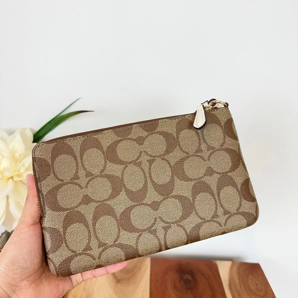 NWT Coach Double Zip Wallet In Signature Canvas With Horse And‎ Sleigh - Image 4