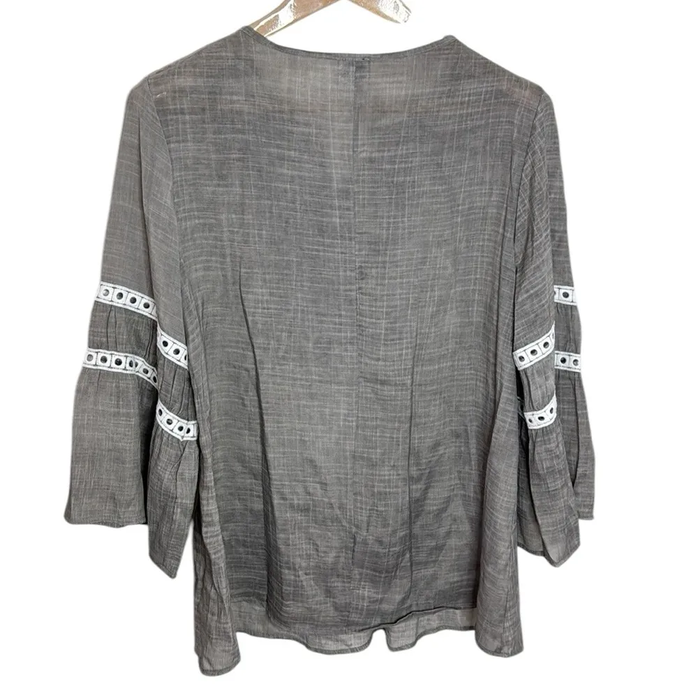 CalStyle Gray Brown White Crochet Trim Style boho popover tunic Size S - Image 2