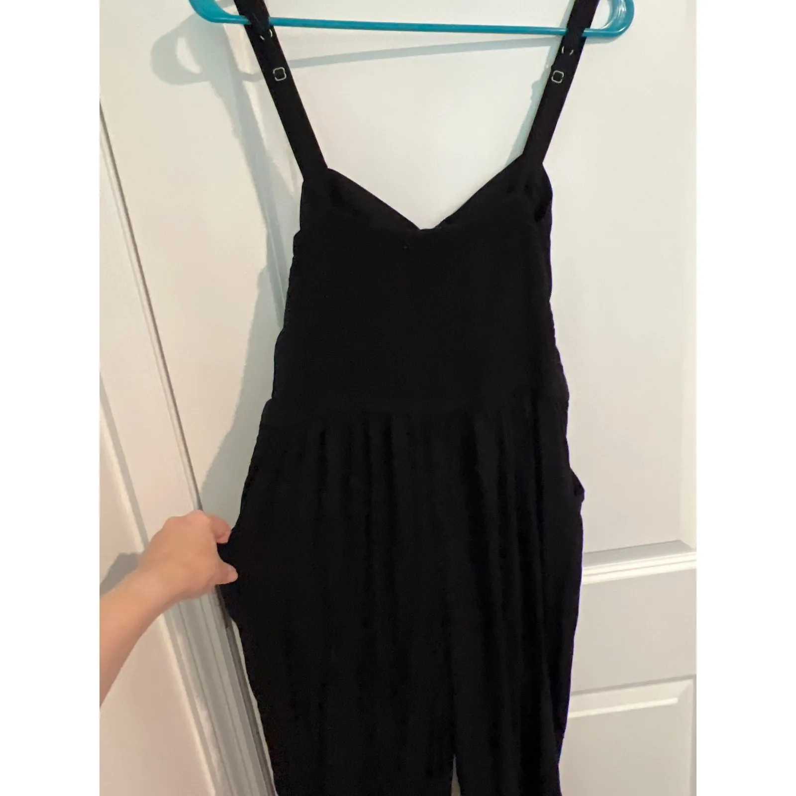 Hollister Black Tie-Front Overalls Jumpsuit – Size Large - Image 5