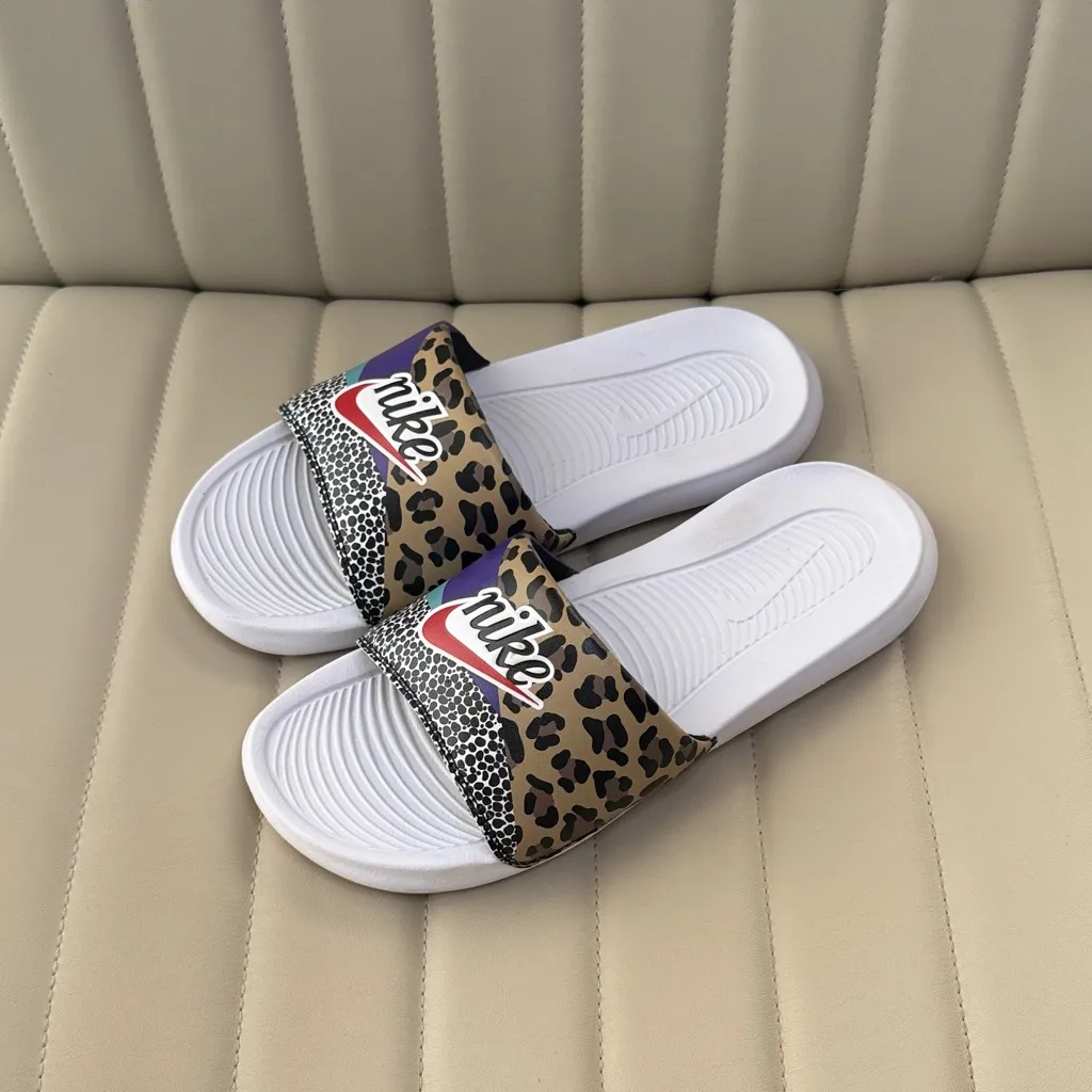 Nike Animal Print Slide Sandals - Image 2