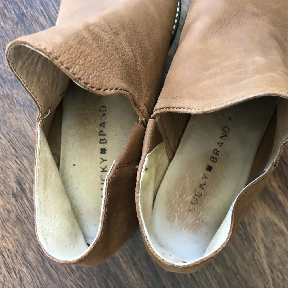 Preowned lucky brand bootie shoes - size 8 - Image 7