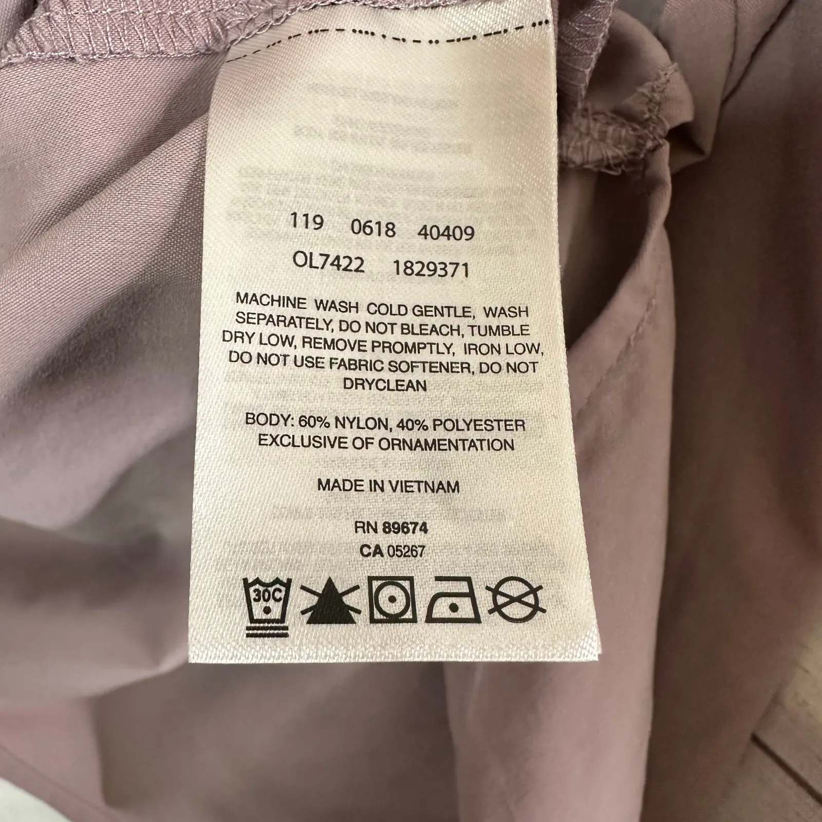 Mountain Hardwear Womens size Medium Canyon Pro Popover Long Sleeve Shirt Purple - Image 8