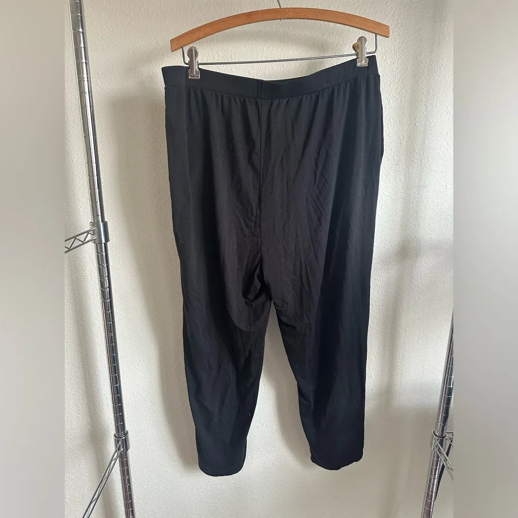 EILEEN FISHER BLACK Leggings. - Image 2