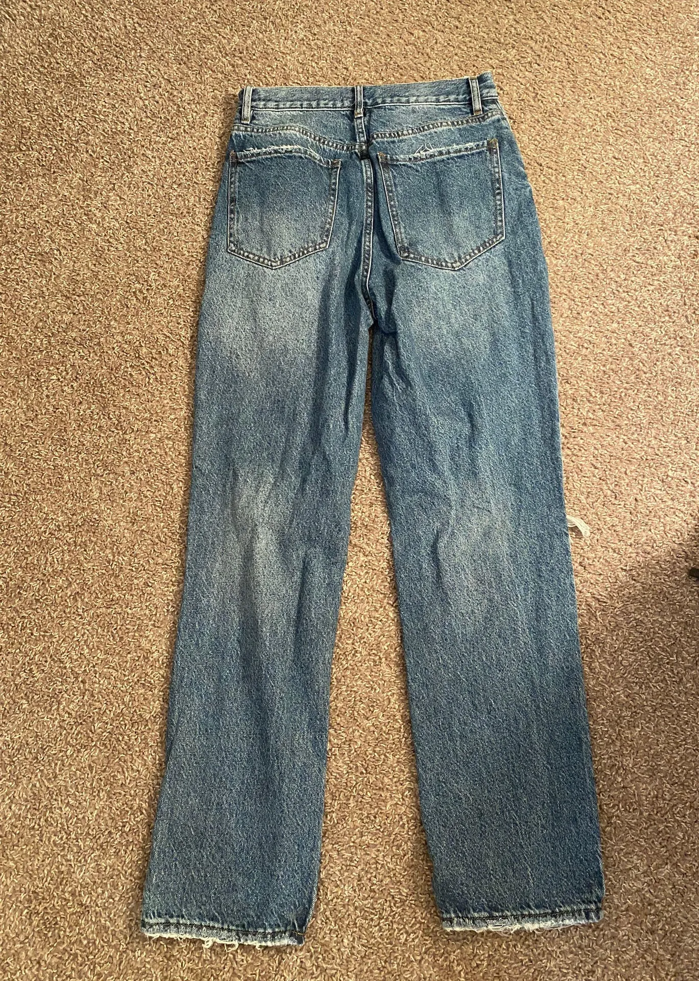 Highwaisted Jeans - Image 2