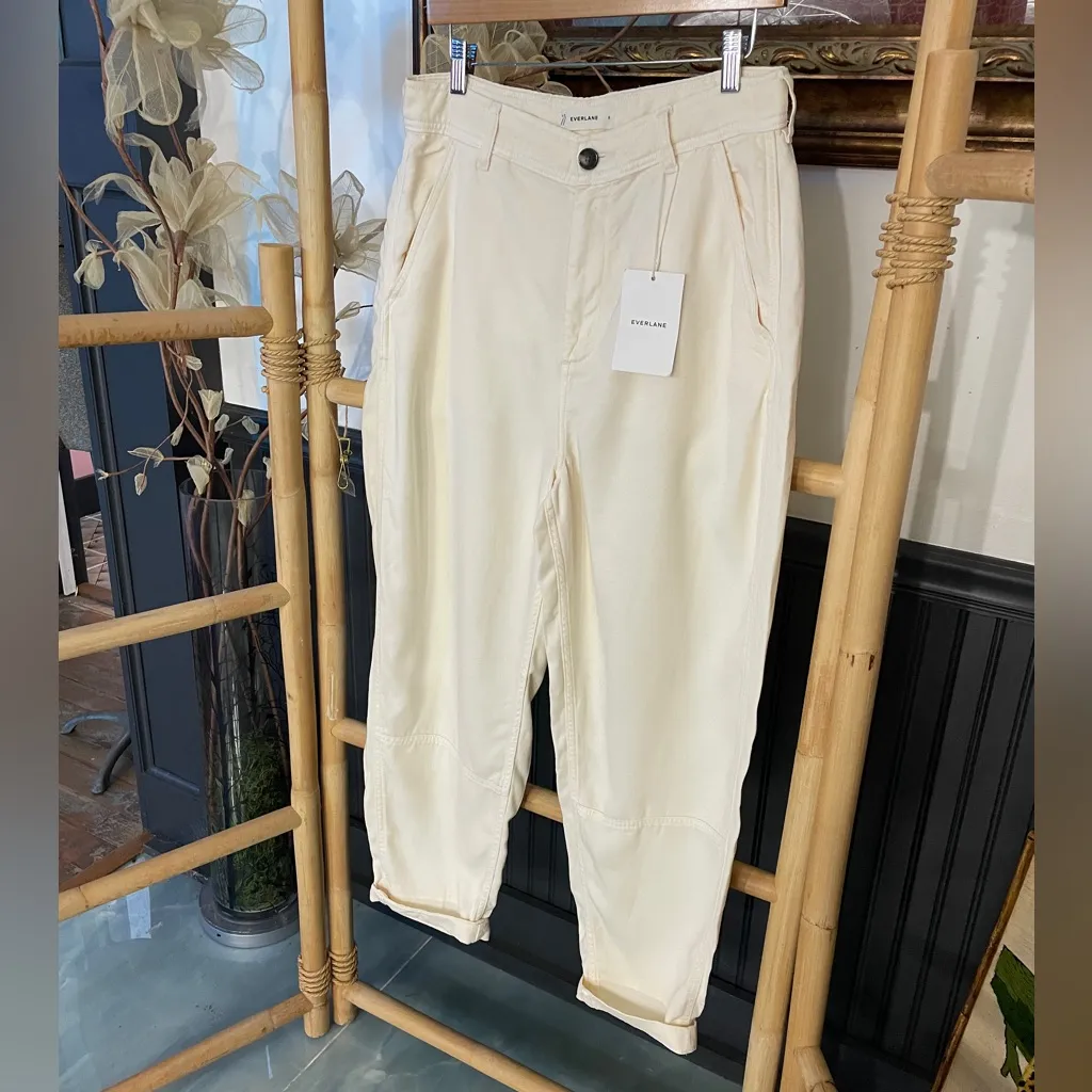 NWT Everlane The Chino in Buttersoft Bone Tencel Curved Barrel Trouses Sz 8 🧡🎀 - Image 5