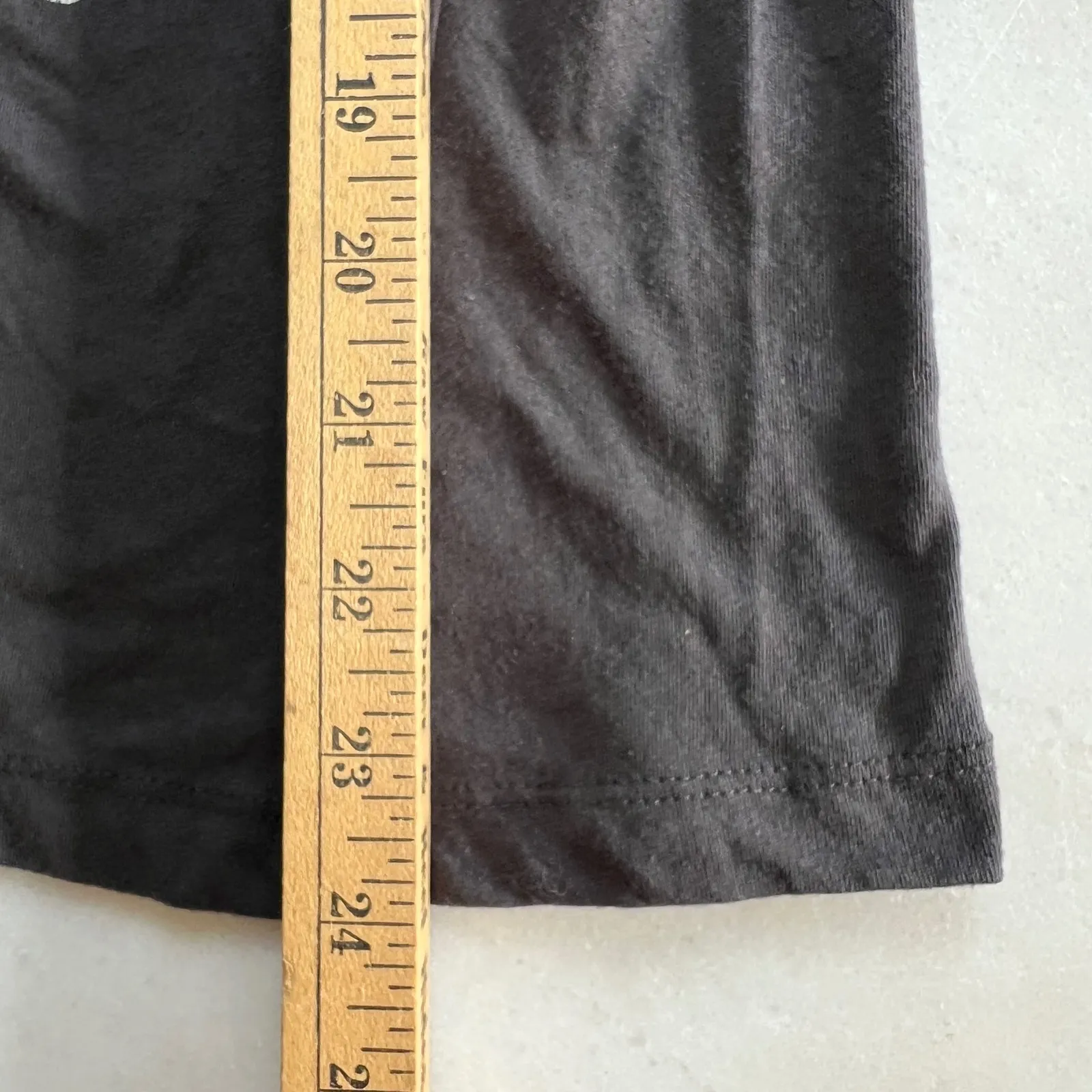 Disney‎ Hocus Pocus Graphic T Shirt XL Black Sanderson Sisters Halloween Movie - Image 5