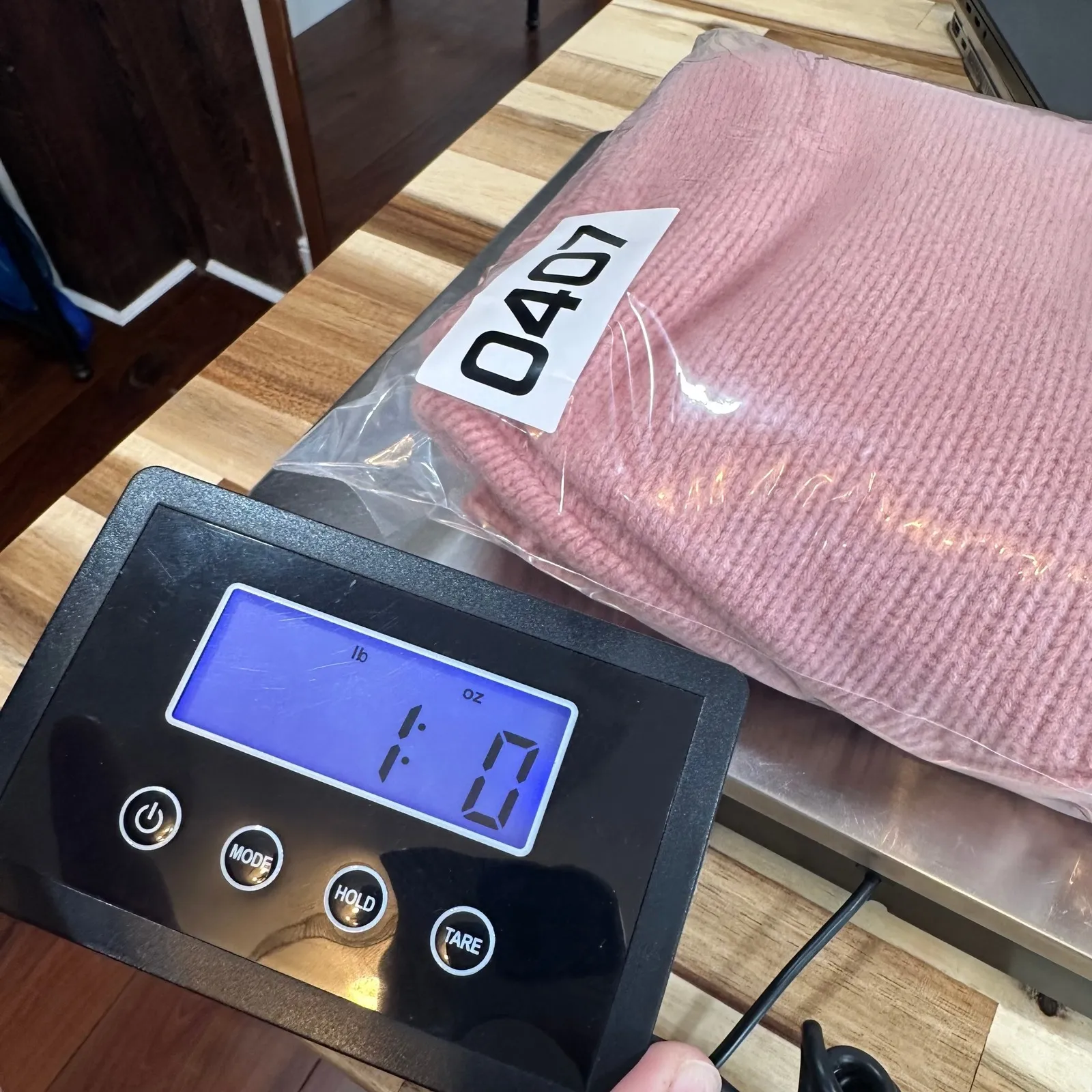 Sunday Best Aritizia Womens Wool Cardigan Sweater Medium Pink Crop Knit Soft - Image 7