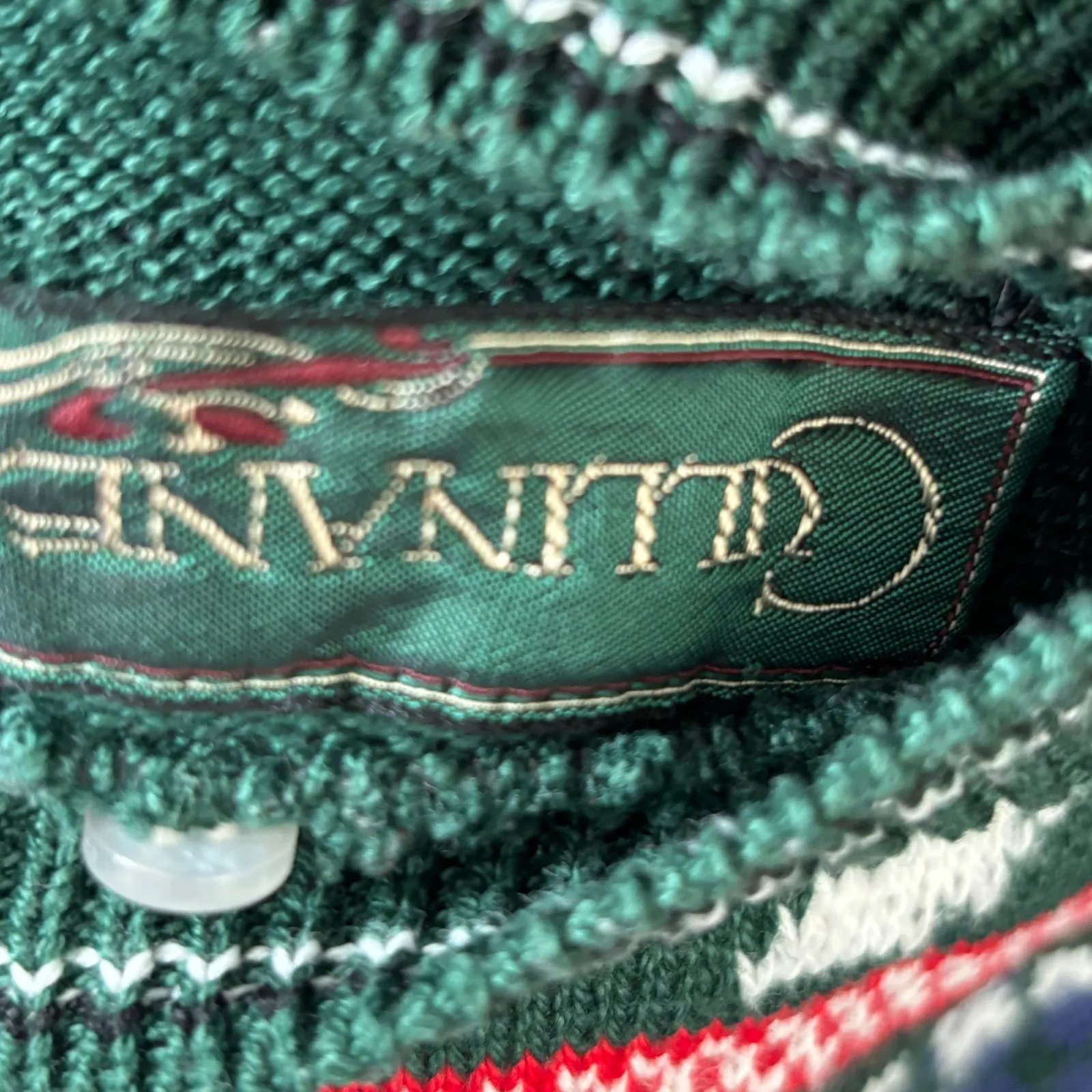 Vintage 90s Hunter Green Knit Sweater
Red Birds Dogs Fair Isle USA English Manor - Image 9