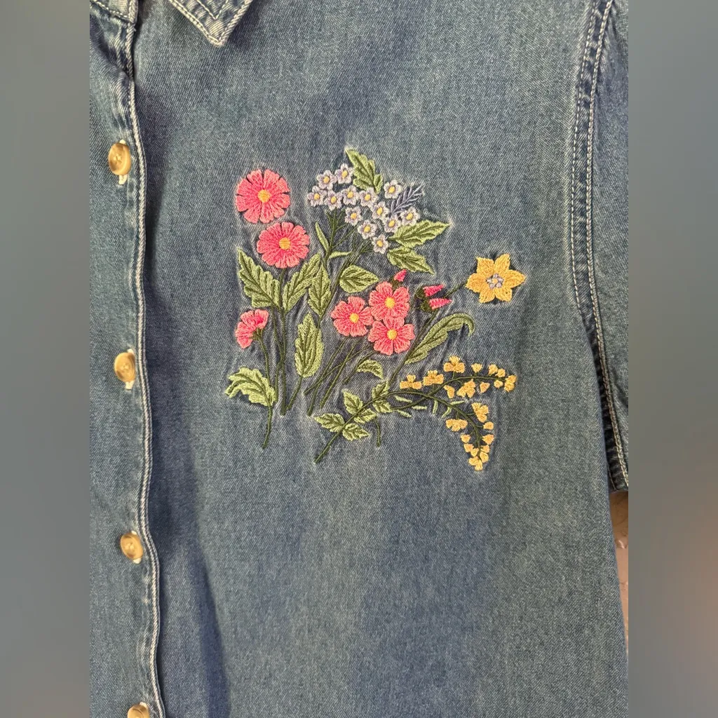 VTG Bobbie Brooks Embroidered Denim Shirt Womens L Garden Floral 90s Tie Back Blue Size L - Image 6