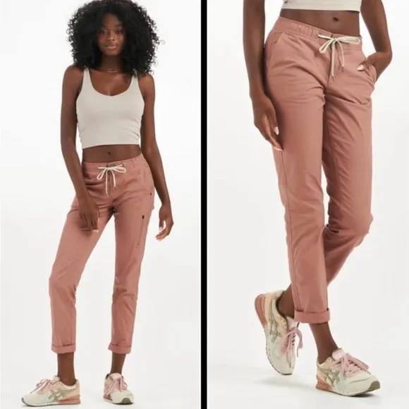 Vuori  | Ripstop Pant in Light Terracotta | L - Image 2