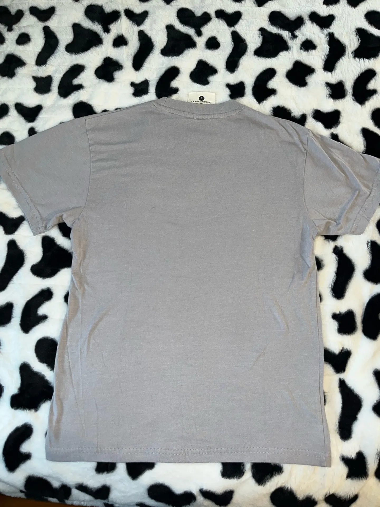 Jadelynn Brooke Beach T-Shirt - Image 2