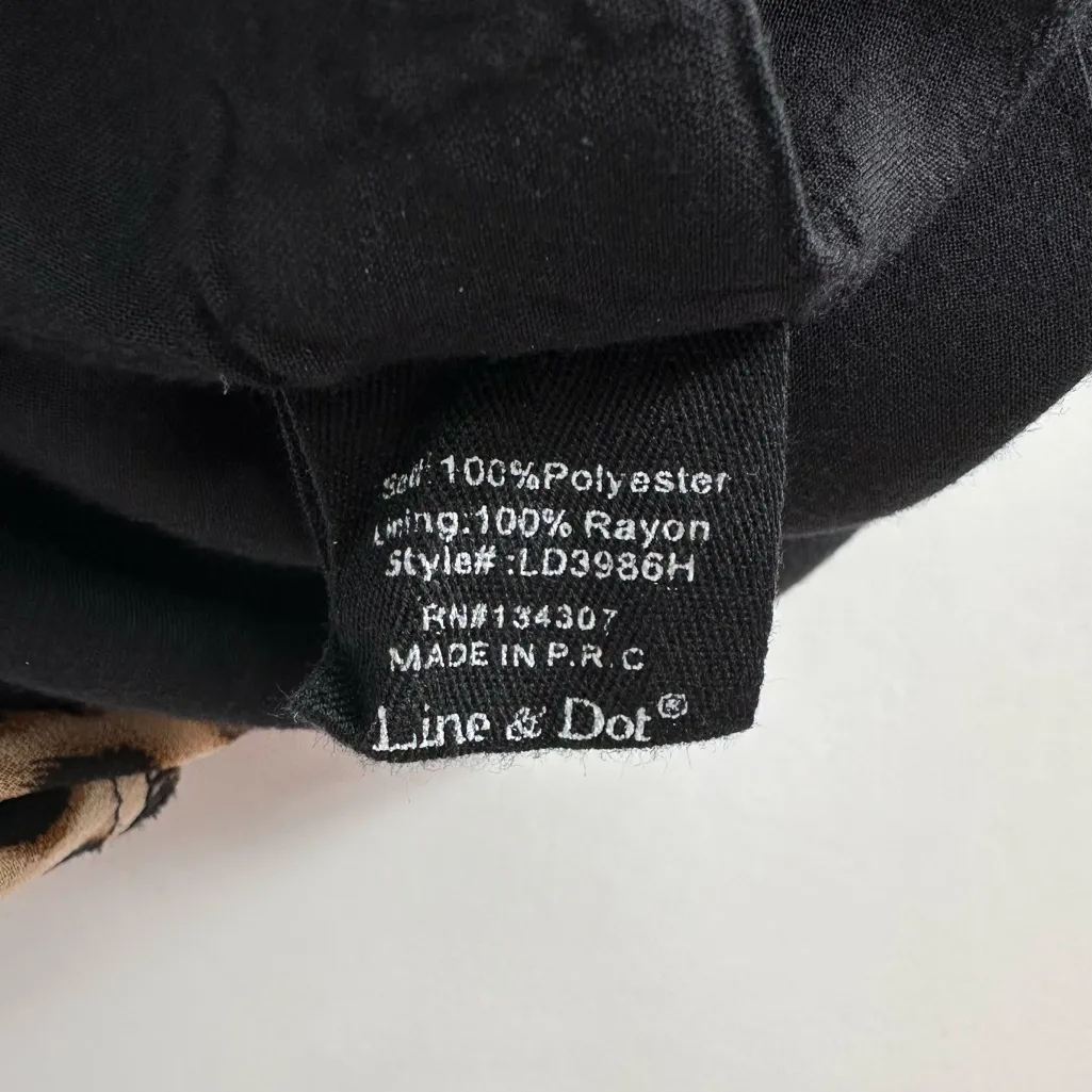 Line + Dot Leopard Print Shift Dress size Small Short Sleeves Crew Neck Animal - Image 11