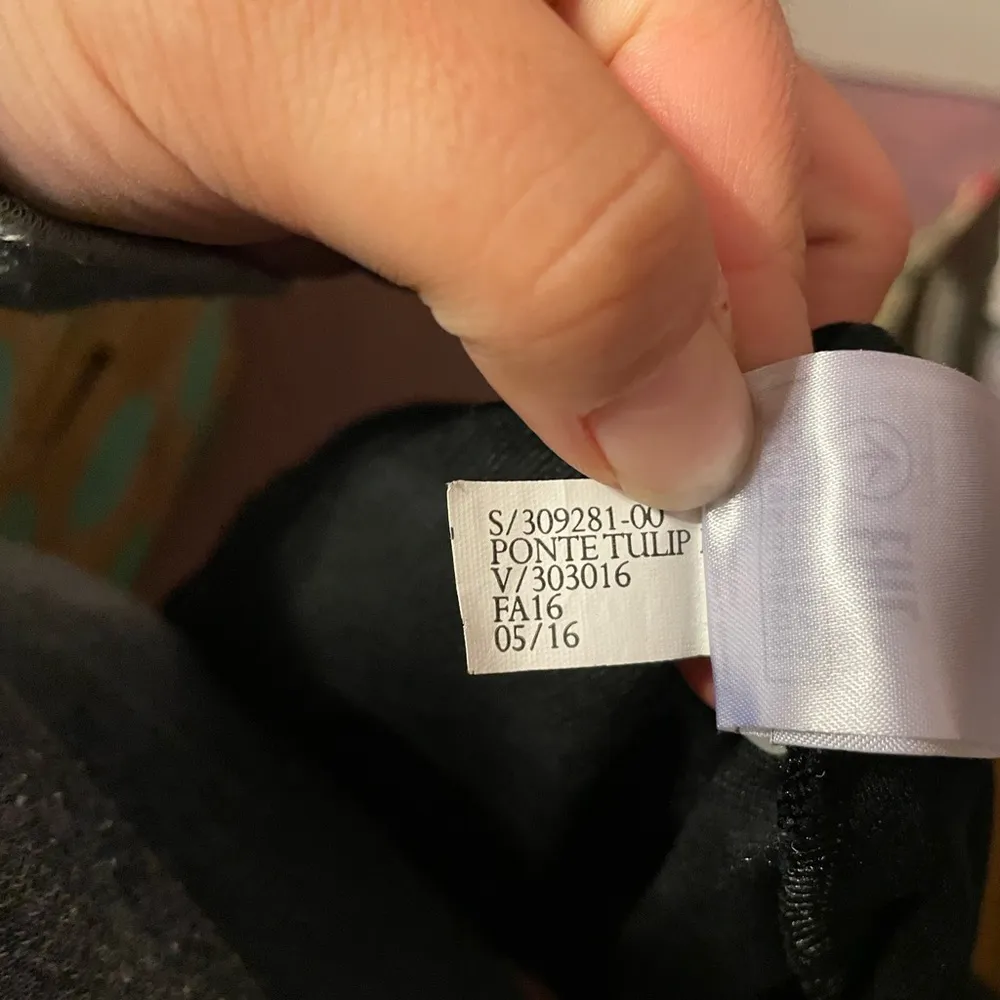 BANANA REPUBLIC RUFFLE MINI SKIRT - Image 5