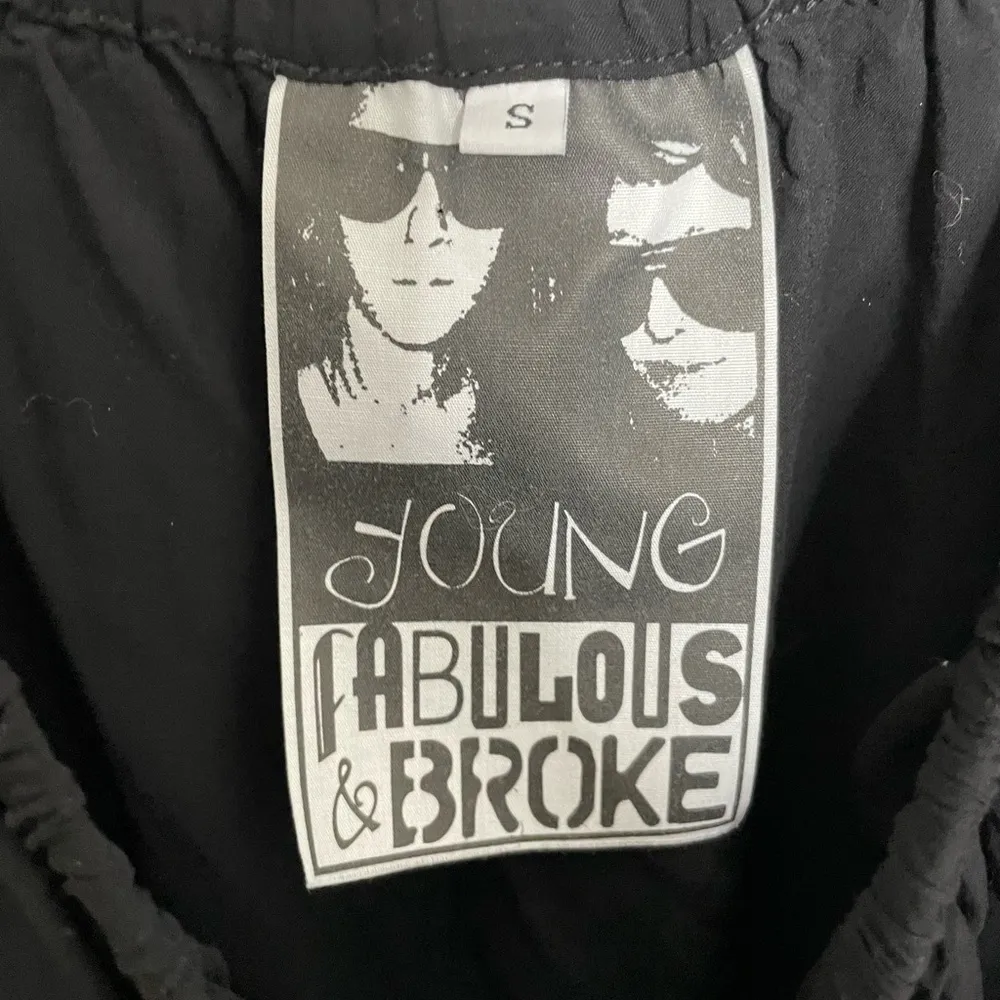 Young Fabulous & Broke Black Off the Shoulder Dress Small - Image 3