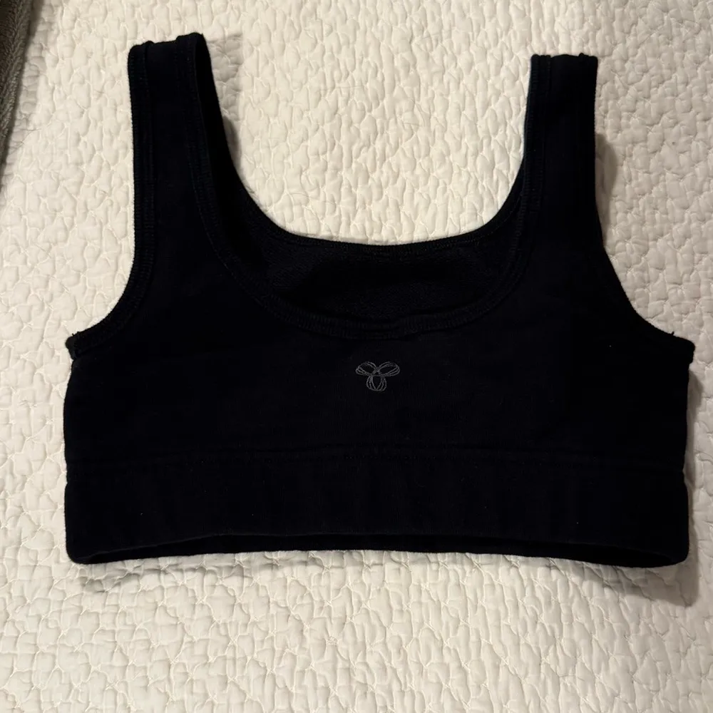 Aritzia sports Bra - Image 3